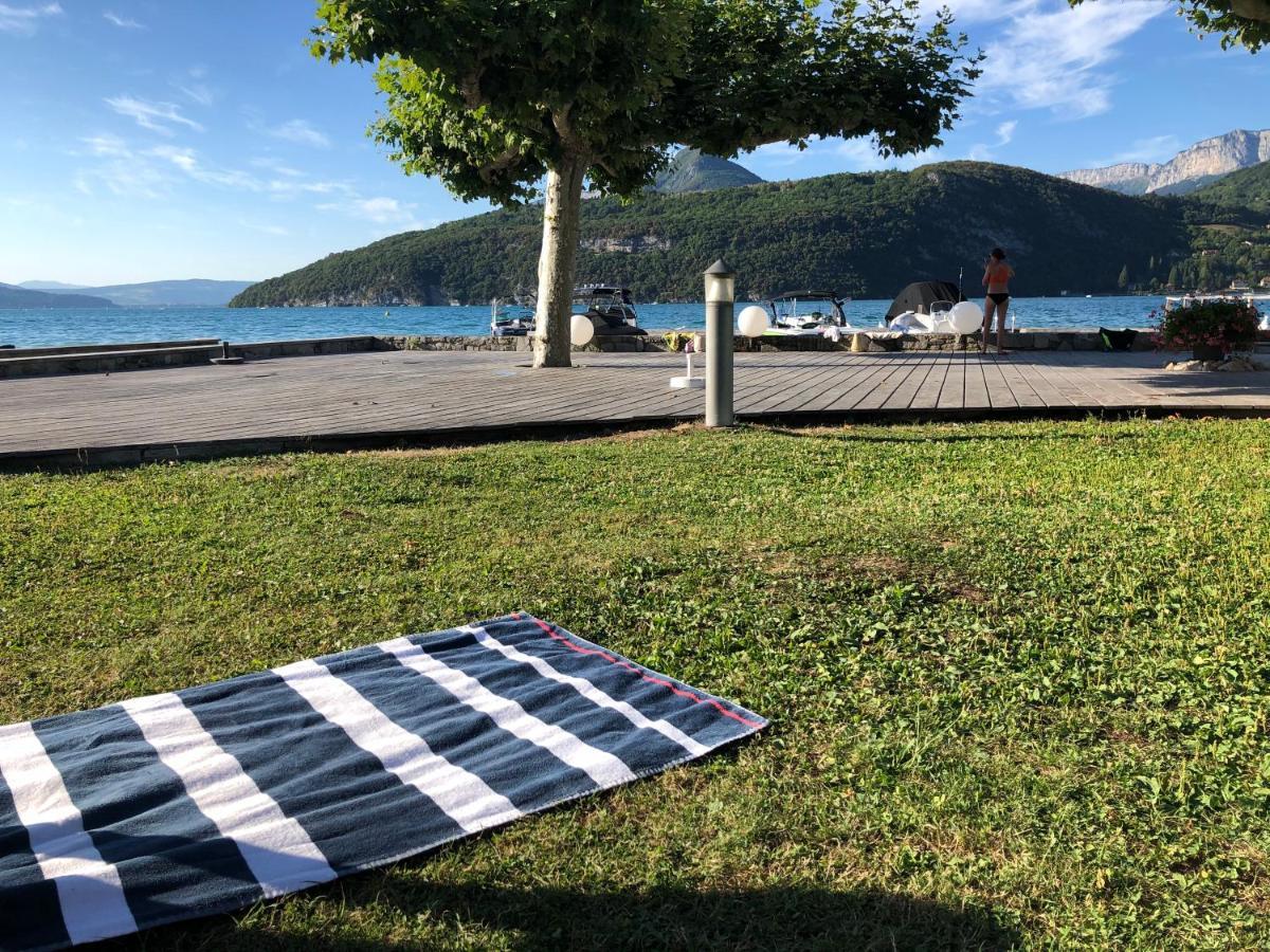 Studio Les Pieds Dans L'Eau Au Bord Du Lac D'Annecy デュアン エクステリア 写真