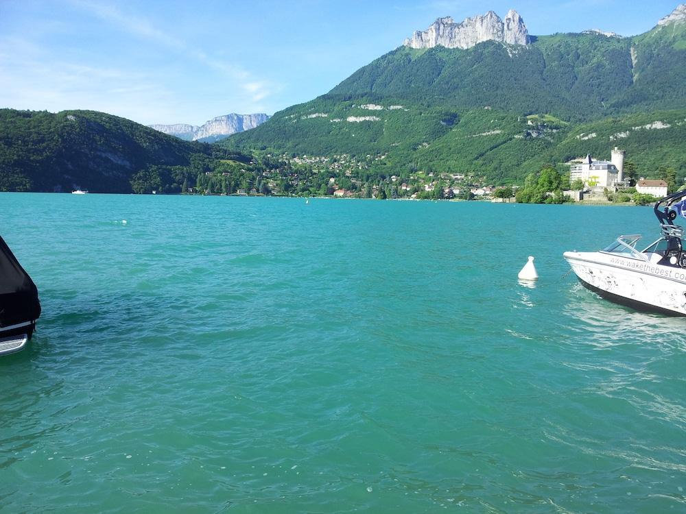 Studio Les Pieds Dans L'Eau Au Bord Du Lac D'Annecy デュアン エクステリア 写真